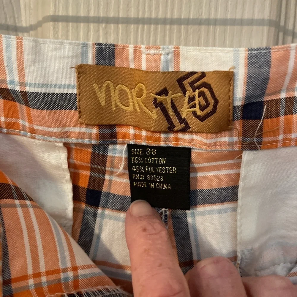 North 15 men’s orange/navy plaid hip hop streetwear 5 pocket long shorts. Sz 38